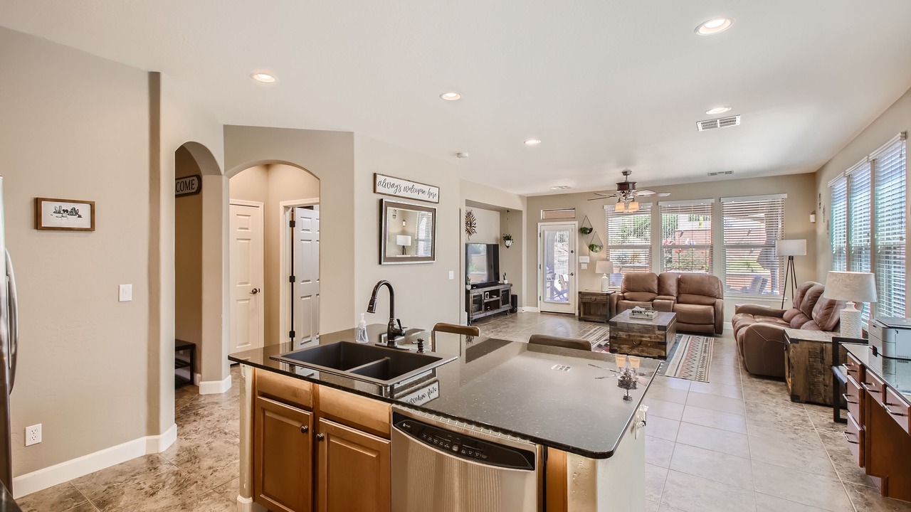 Photo of Bedroom in Estrella Mountain Ranch