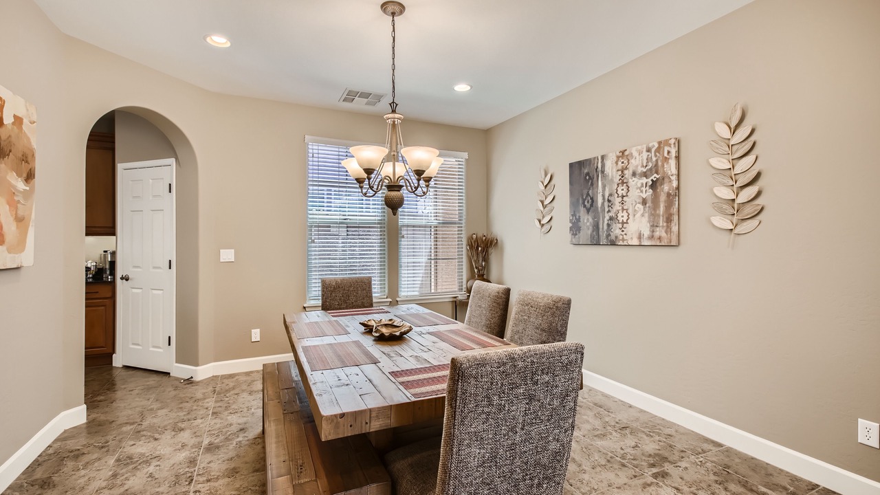 Photo of Livingroom in Estrella Mountain Ranch