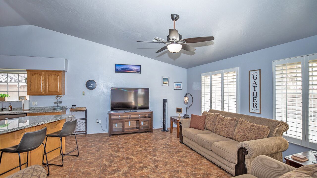 Photo of Livingroom in Yuma