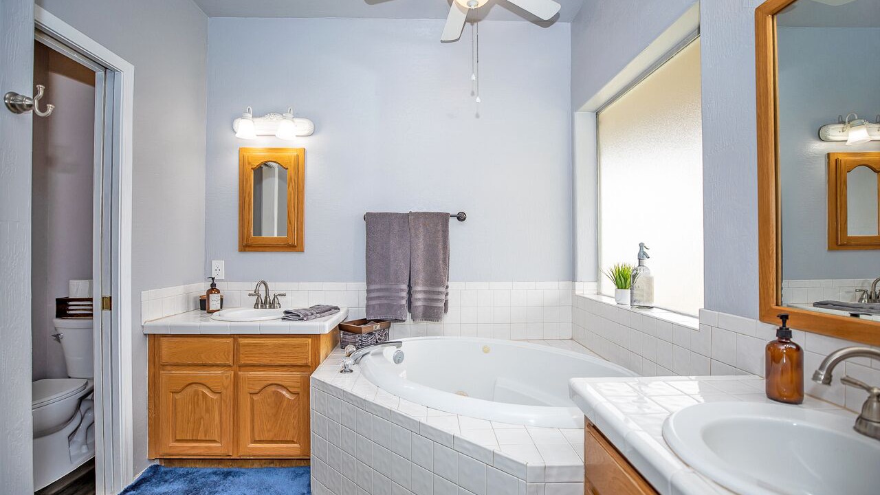 Photo of Bathroom in Yuma