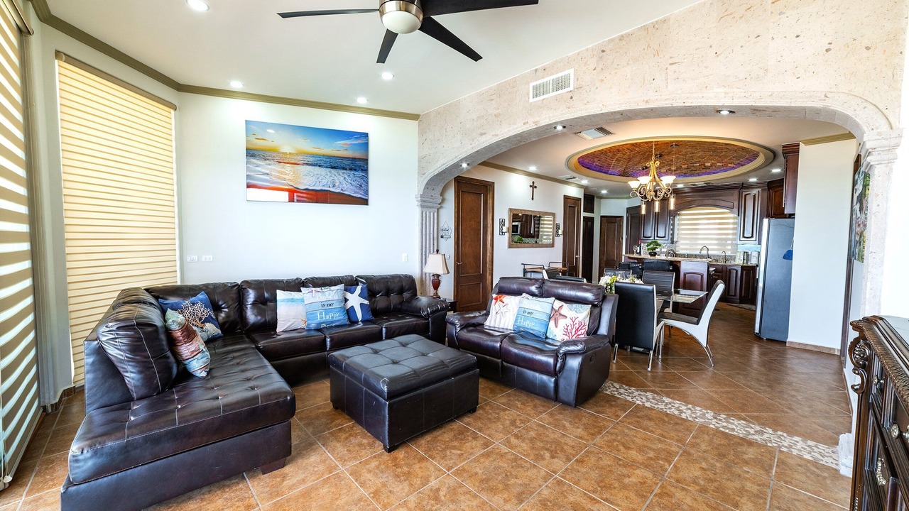 Photo of Livingroom in Sandy Beach