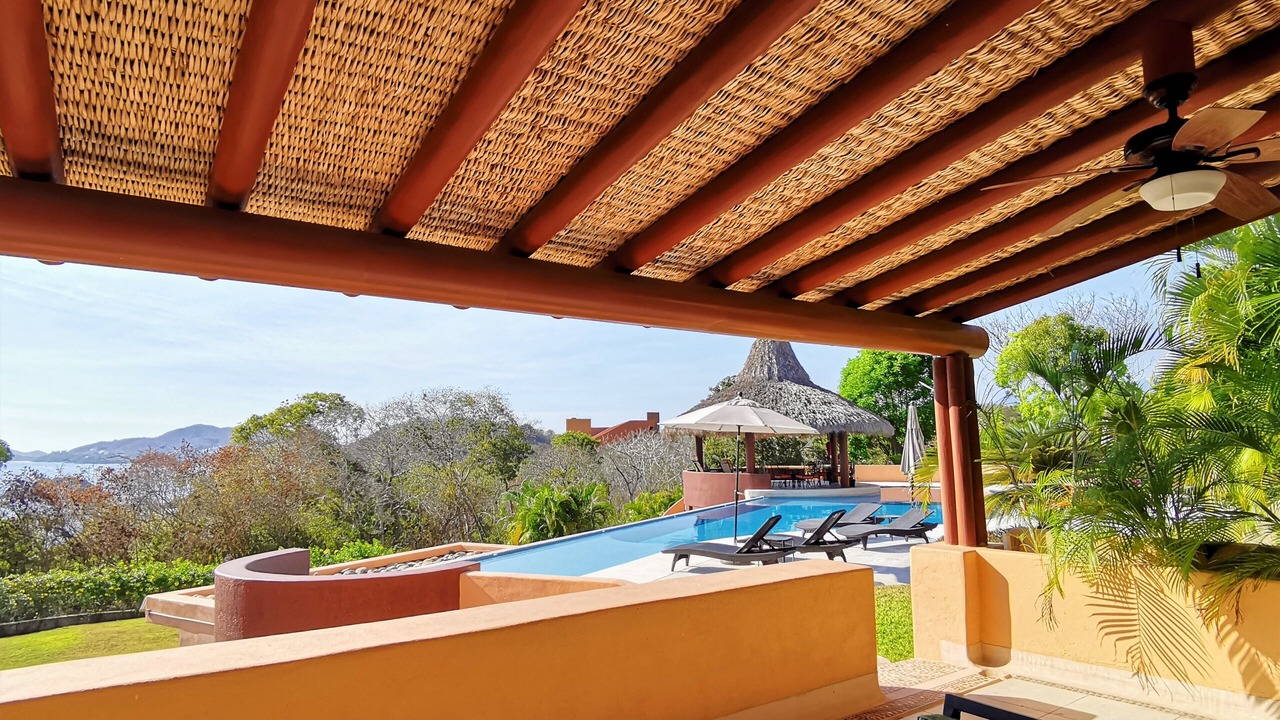 Photo of Patio Balcony in Ixtapa