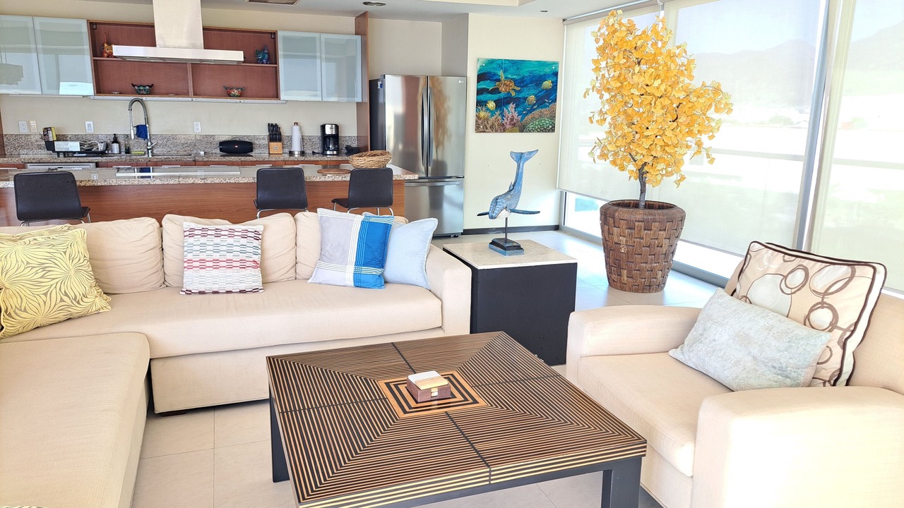 Photo of Livingroom in North Hotel Zone