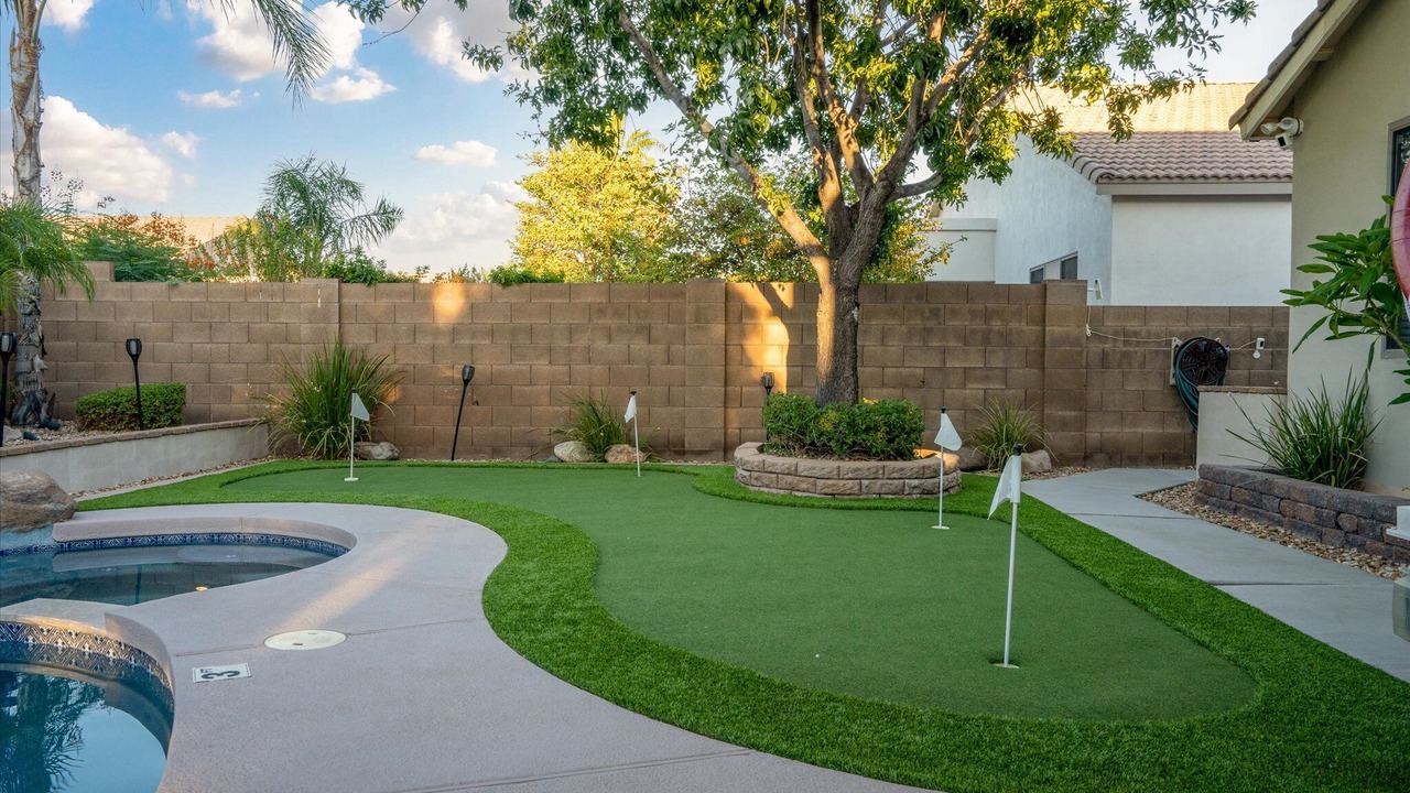 Photo of Outdoor in Fletcher Heights