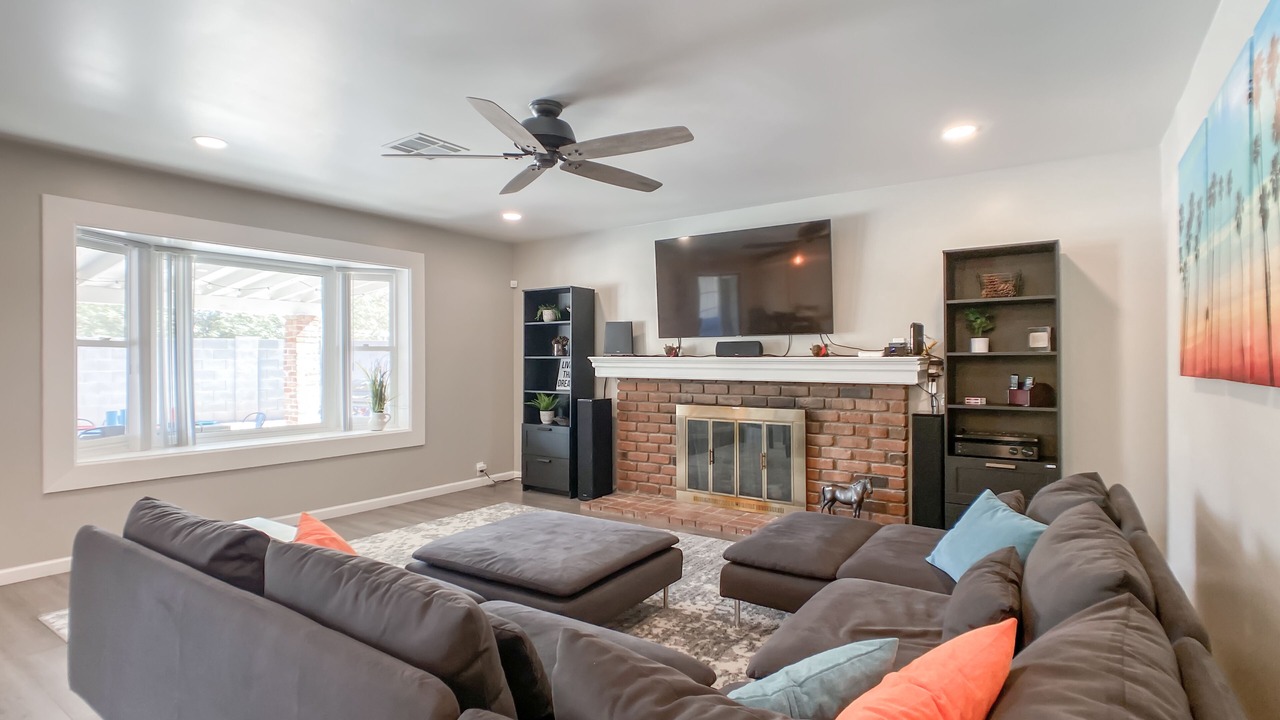Photo of Livingroom in Tempe Gardens