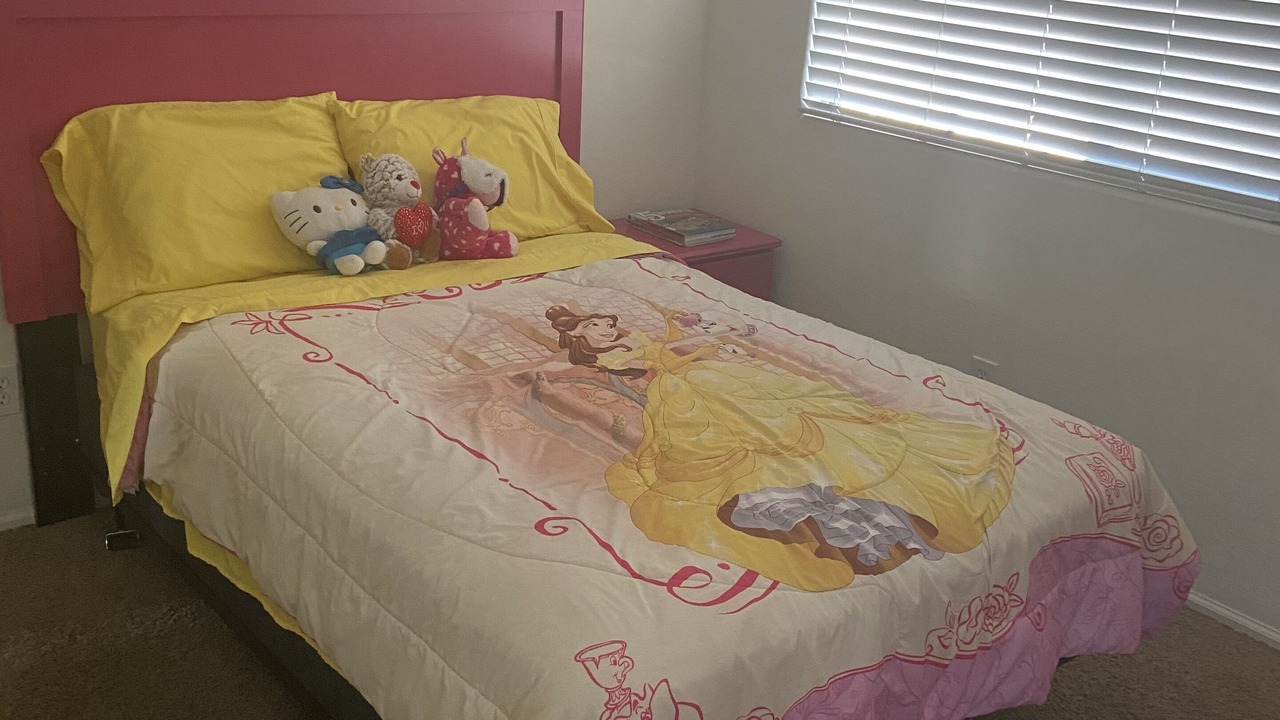 Photo of Bedroom in Glendale