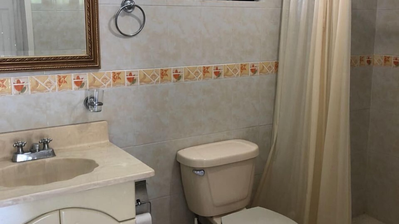 Photo of Bathroom in Riberas del Pilar