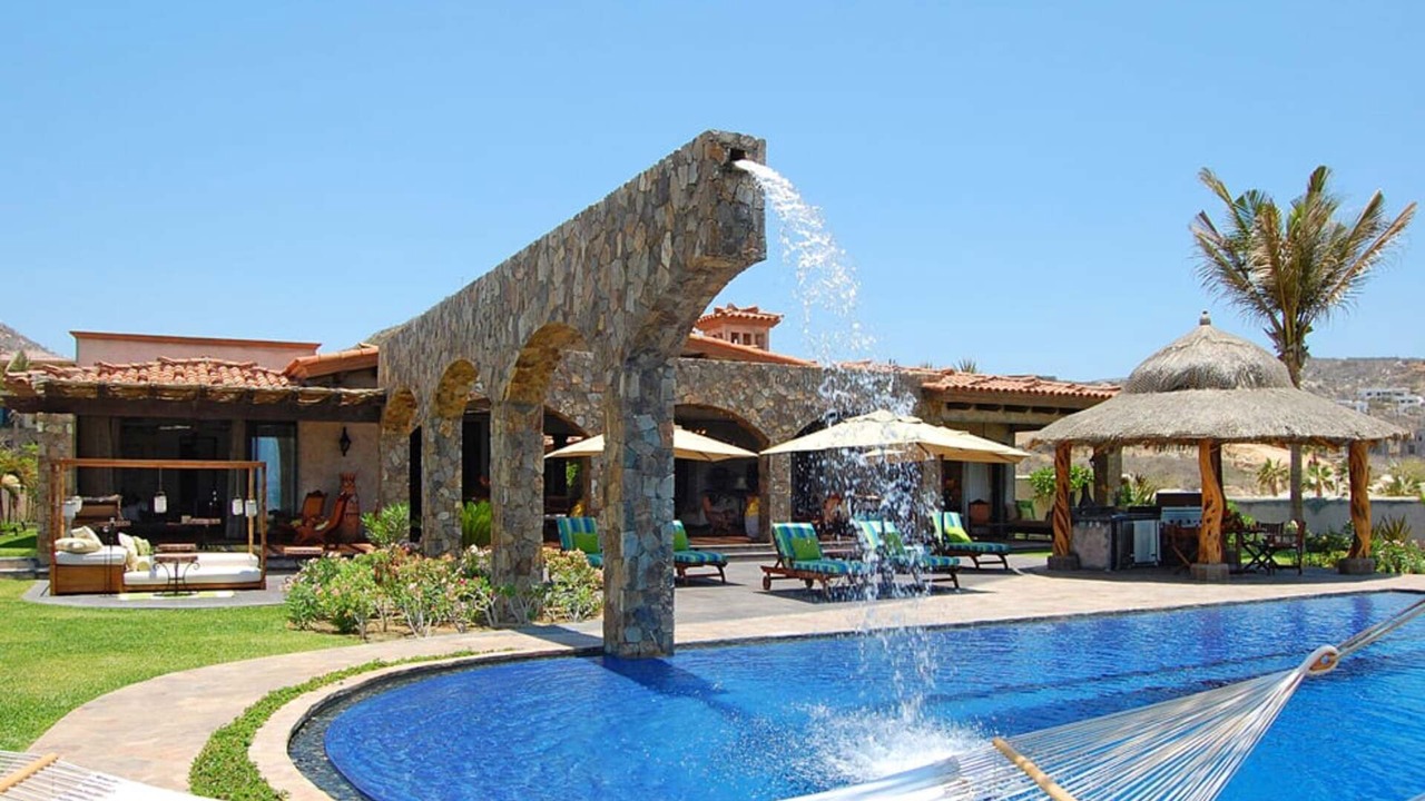 Photo of Outdoor in Buzzards