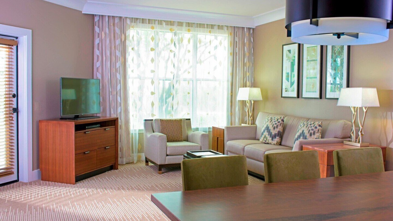 Photo of Livingroom in Desert Ridge