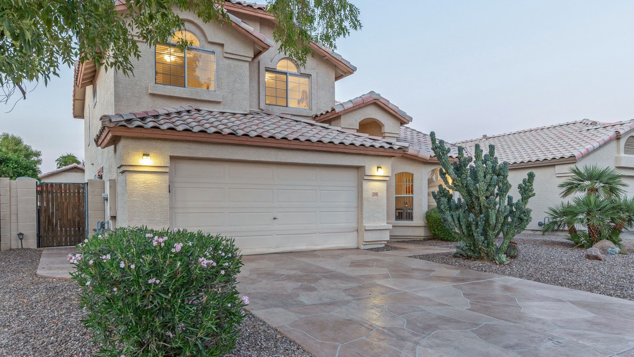 Photo of Others in Gilbert