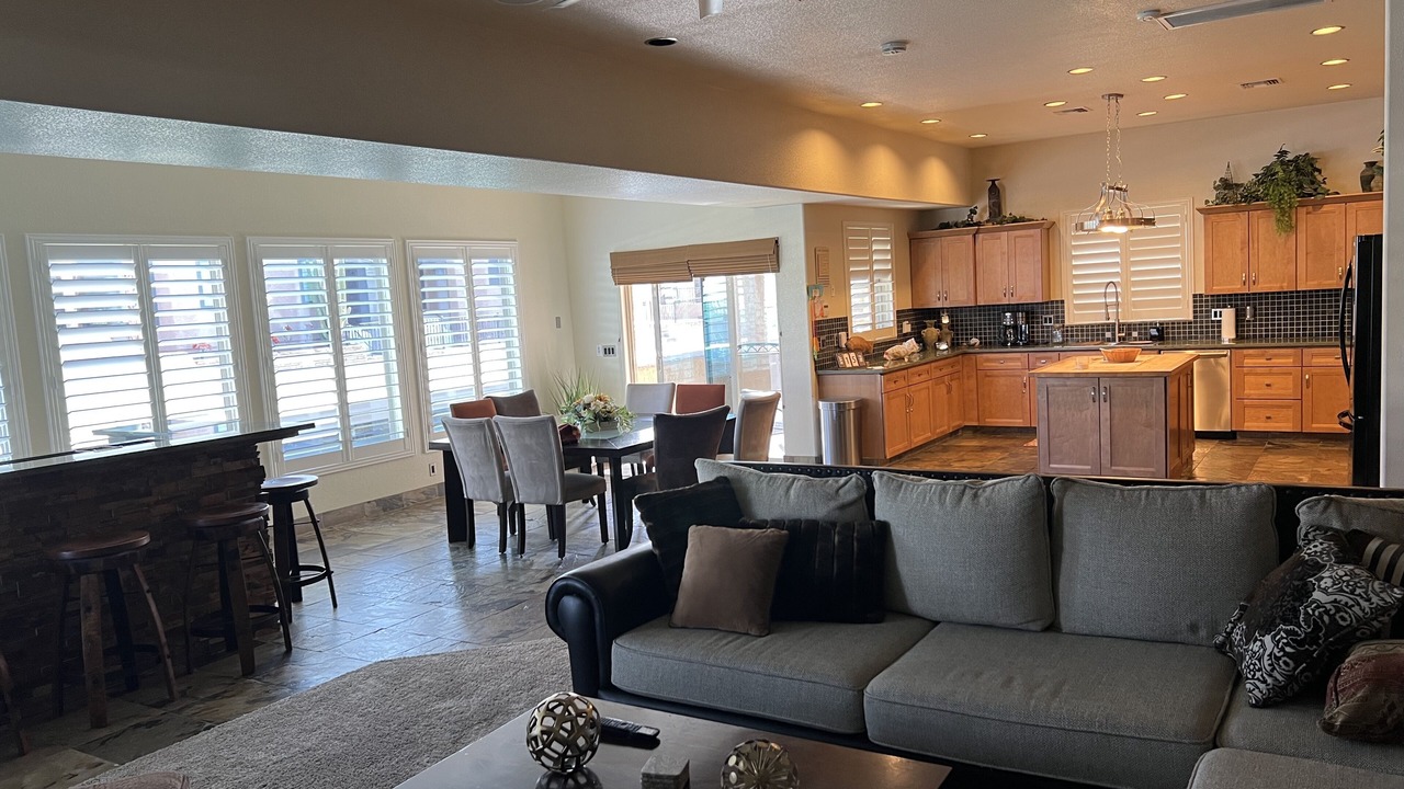 Photo of Livingroom in Moovalya Keys