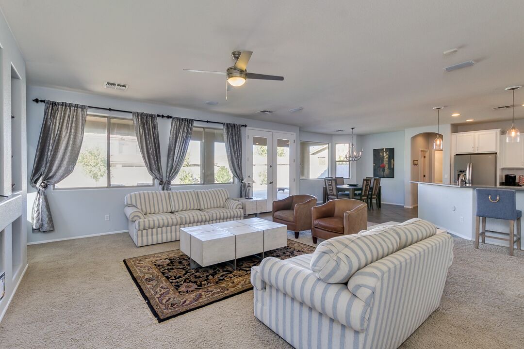 Photo of Livingroom in Rovey Farm Estates