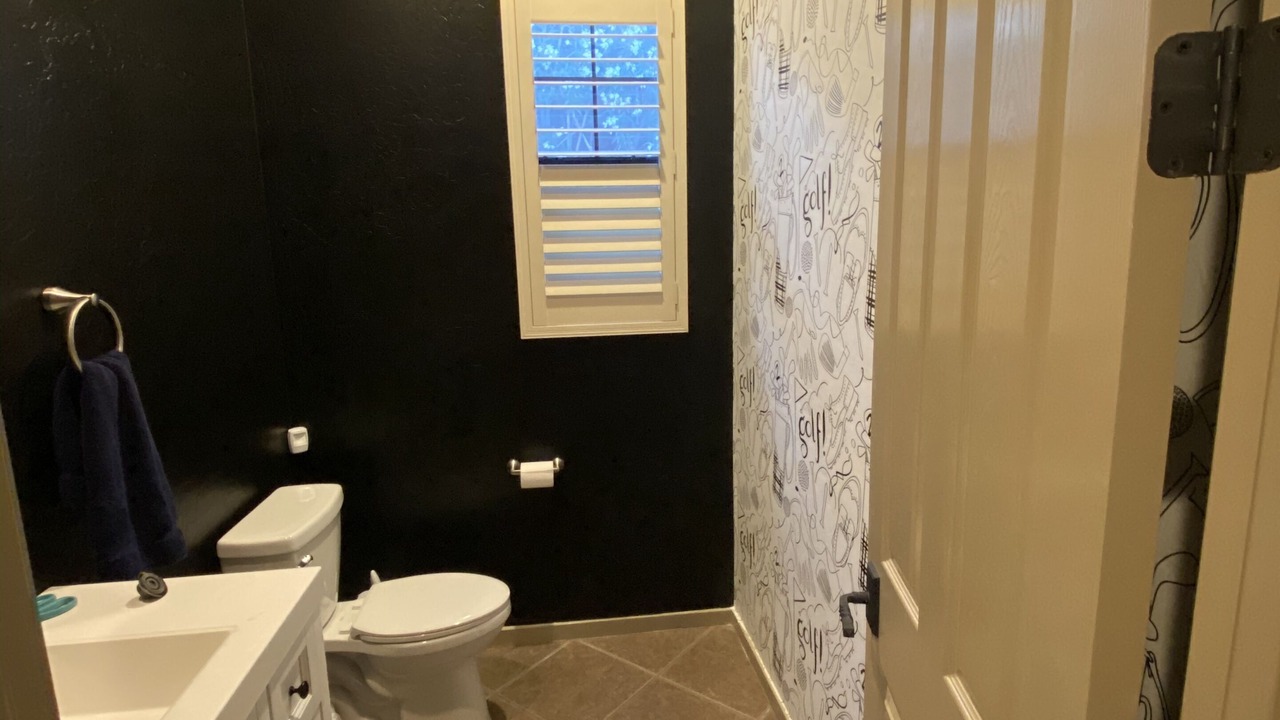 Photo of Bathroom in Palm Valley