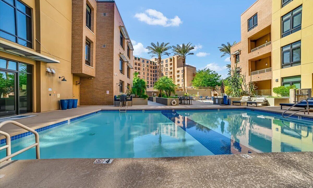 Photo of Outdoor in Entertainment District