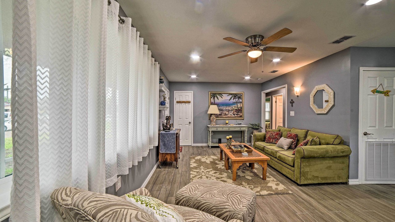 Photo of Bedroom in Port Isabel