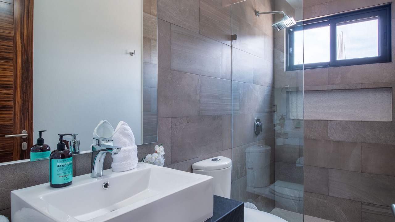 Photo of Bathroom in Arrecife