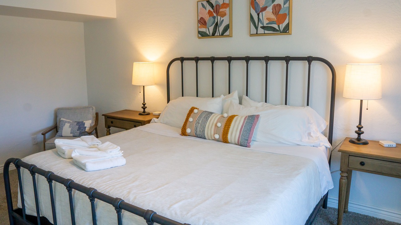 Photo of Bedroom in Peoria Ave Citizen's Group