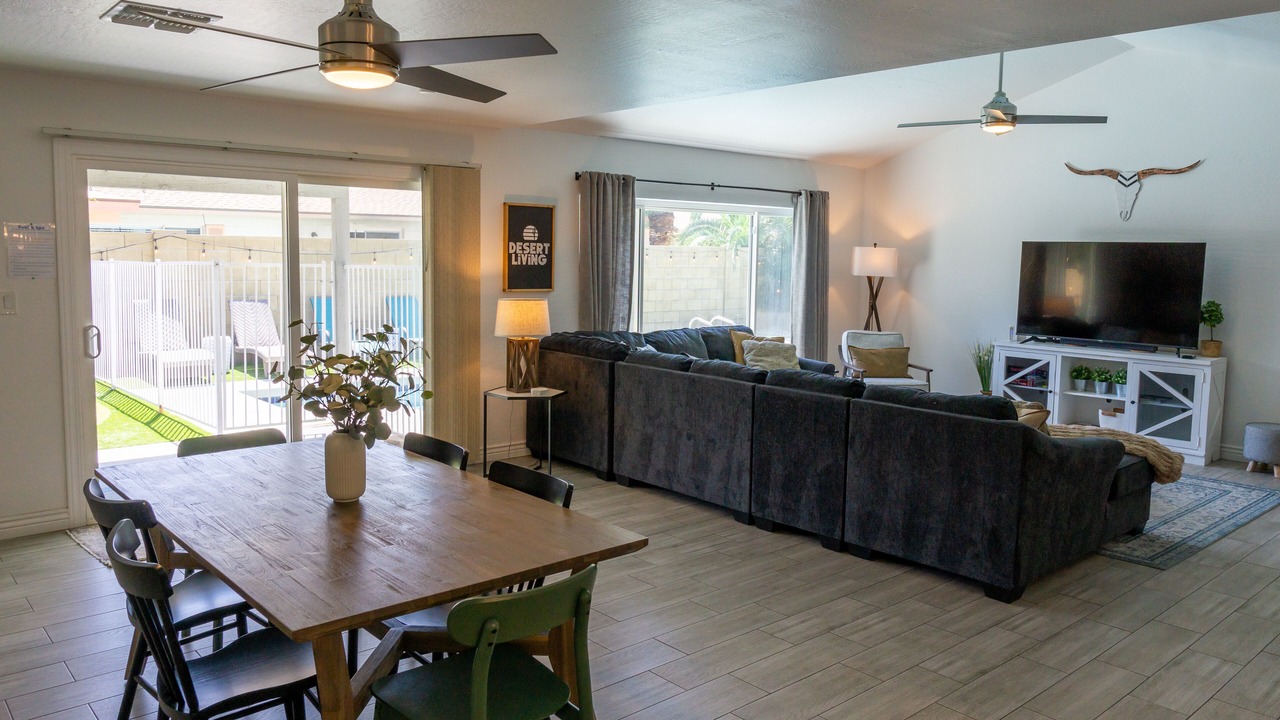 Photo of Livingroom in Peoria Ave Citizen's Group