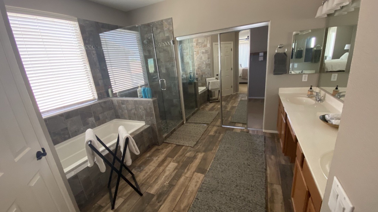 Photo of Bathroom in Royal Ranch