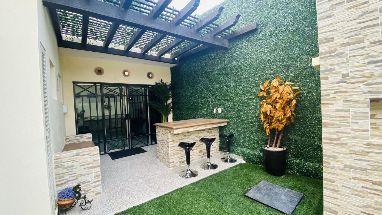 Photo of Patio Balcony in El Tezal