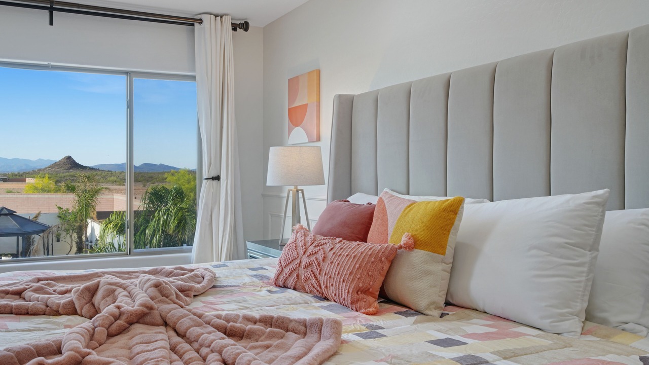 Photo of Bedroom in Pleasant Valley