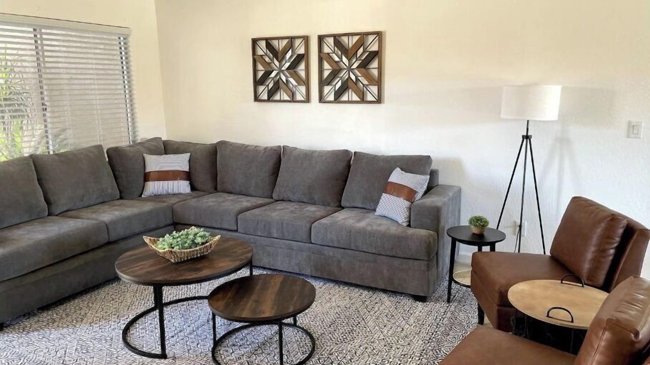 Photo of Livingroom in Chandler
