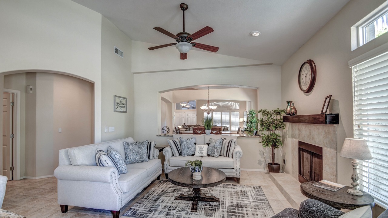 Photo of Livingroom in Foothills