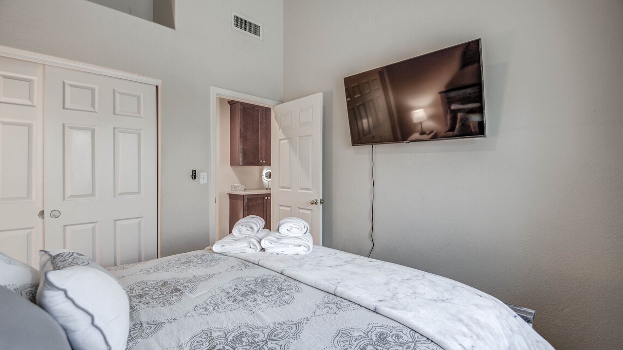 Photo of Bedroom in Foothills