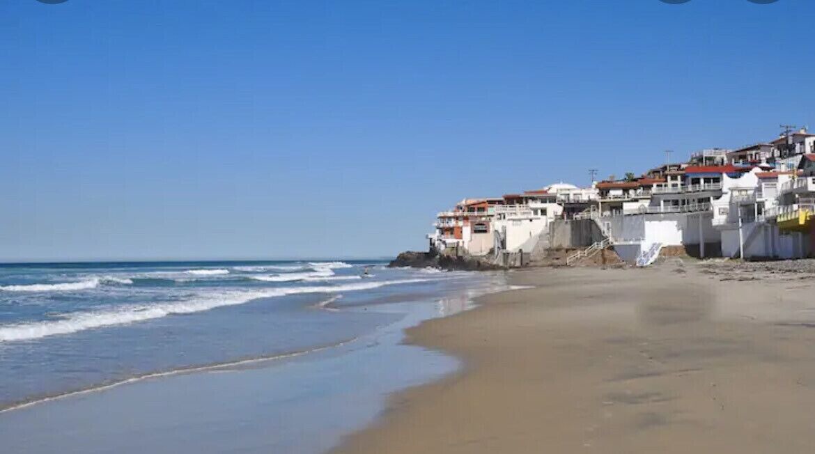 Photo of Others in San Antonio del Mar