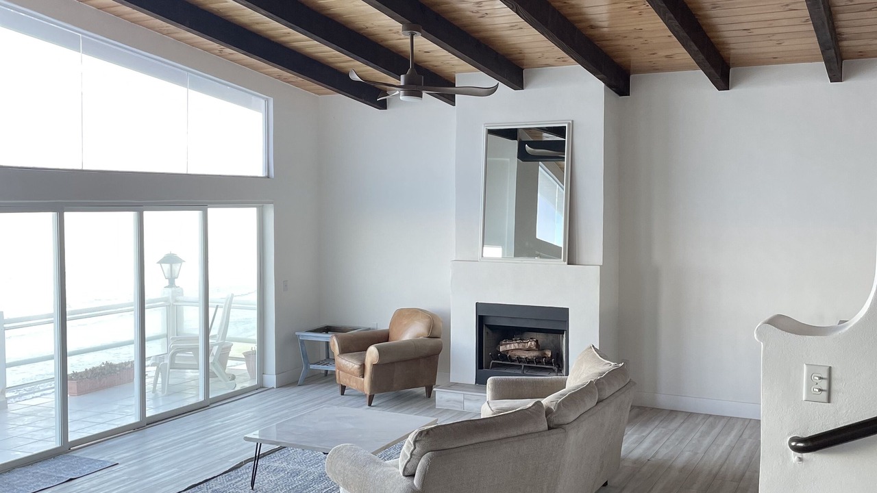 Photo of Livingroom in San Antonio del Mar
