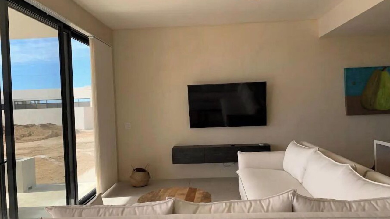 Photo of Livingroom in Cerritos