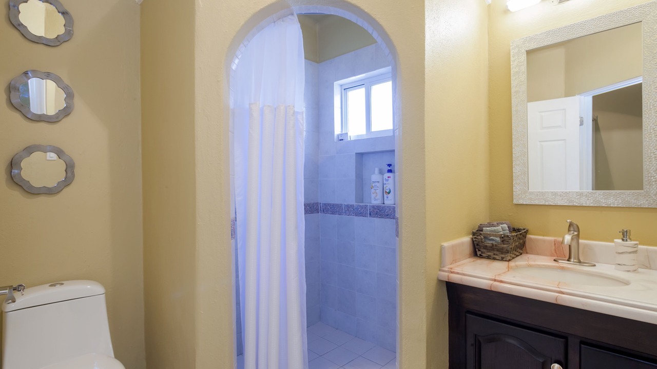 Photo of Bathroom in Cabo Bello
