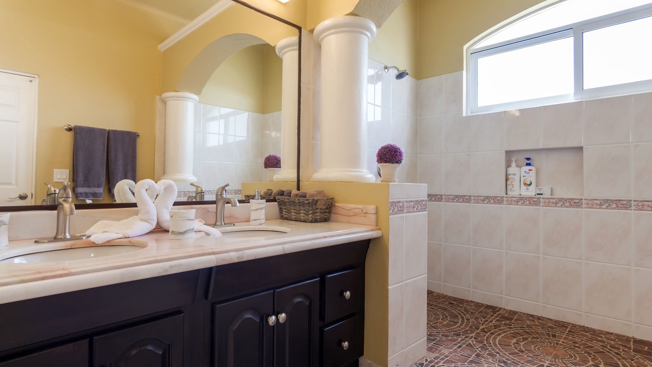 Photo of Bathroom in Cabo Bello