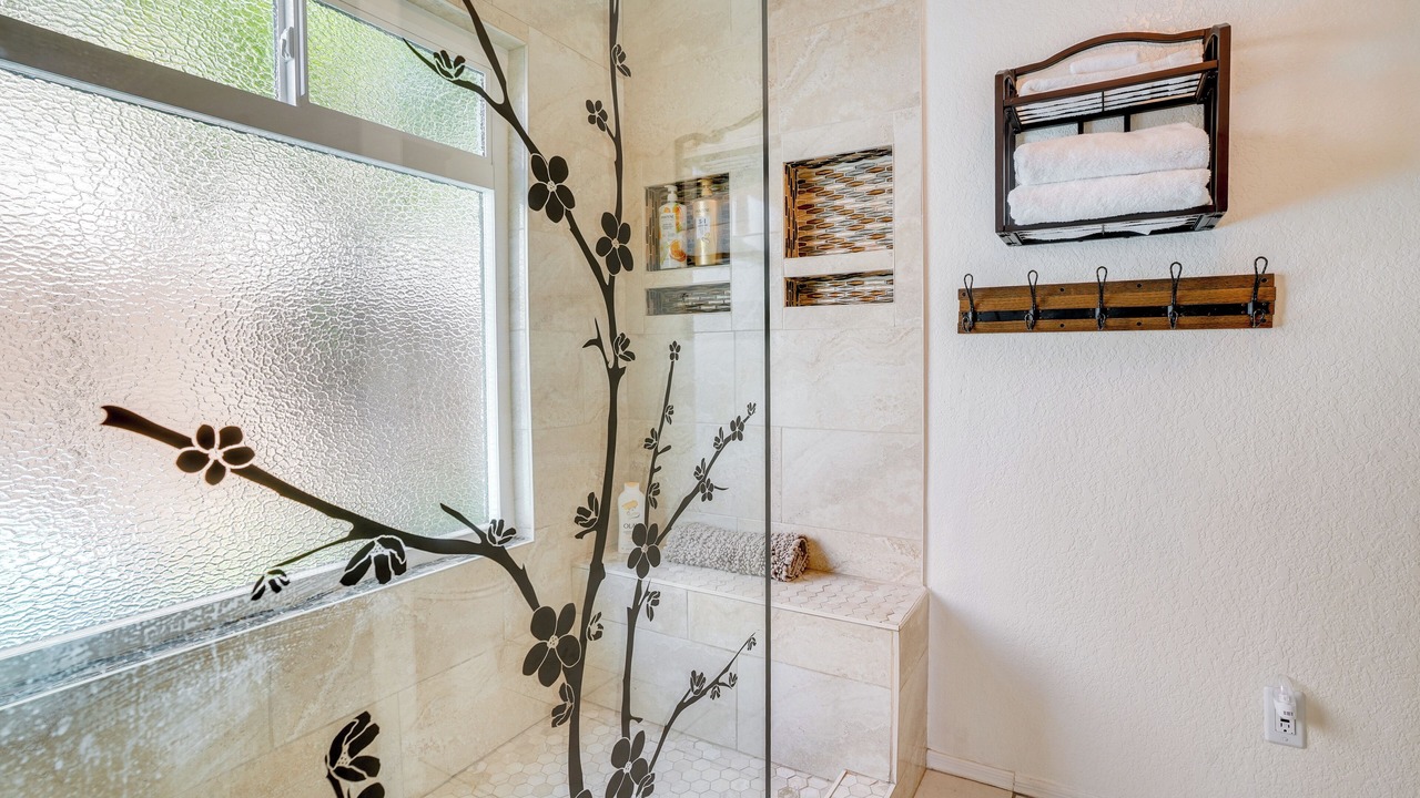 Photo of Bathroom in Arrowhead Lakes