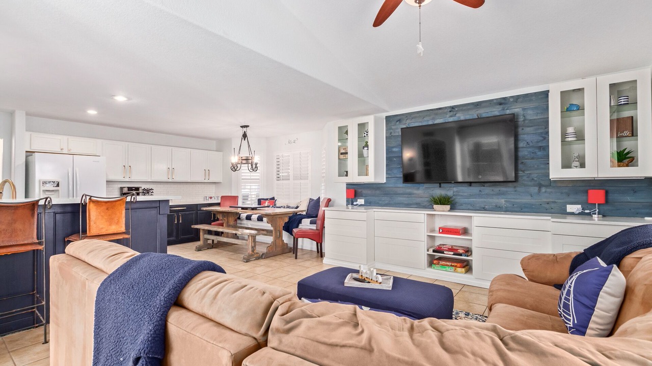 Photo of Livingroom in Arrowhead Lakes