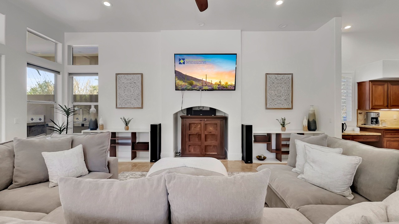 Photo of Livingroom in Circle G at Riggs Ranch