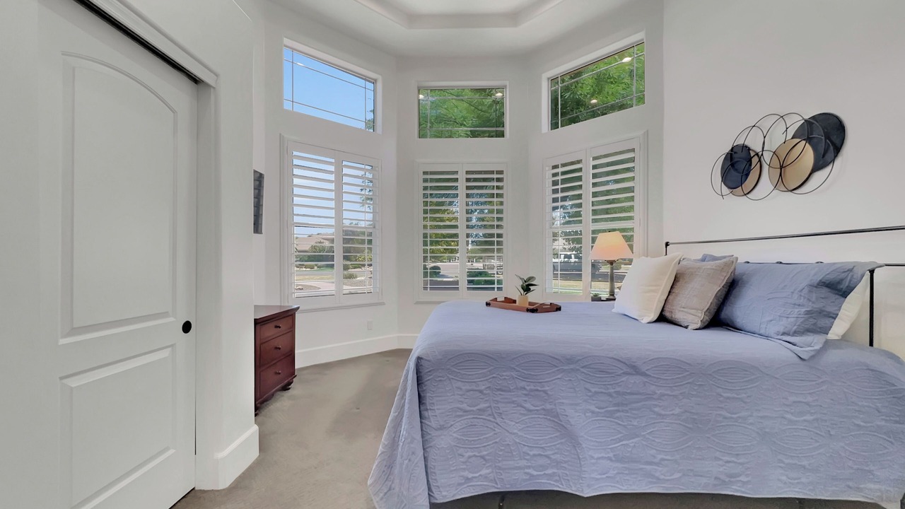 Photo of Bedroom in Circle G at Riggs Ranch