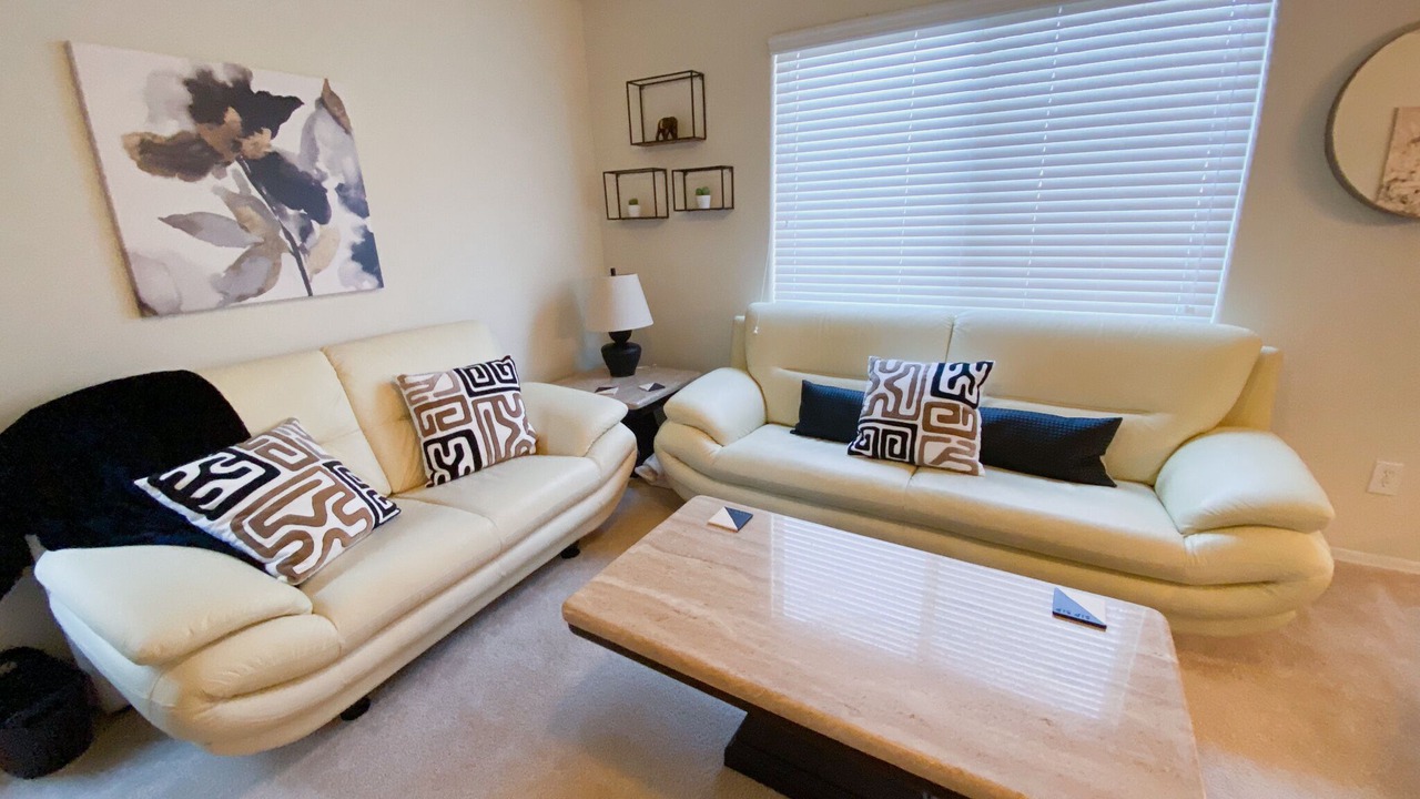 Photo of Livingroom in Anthem at Merrill Ranch