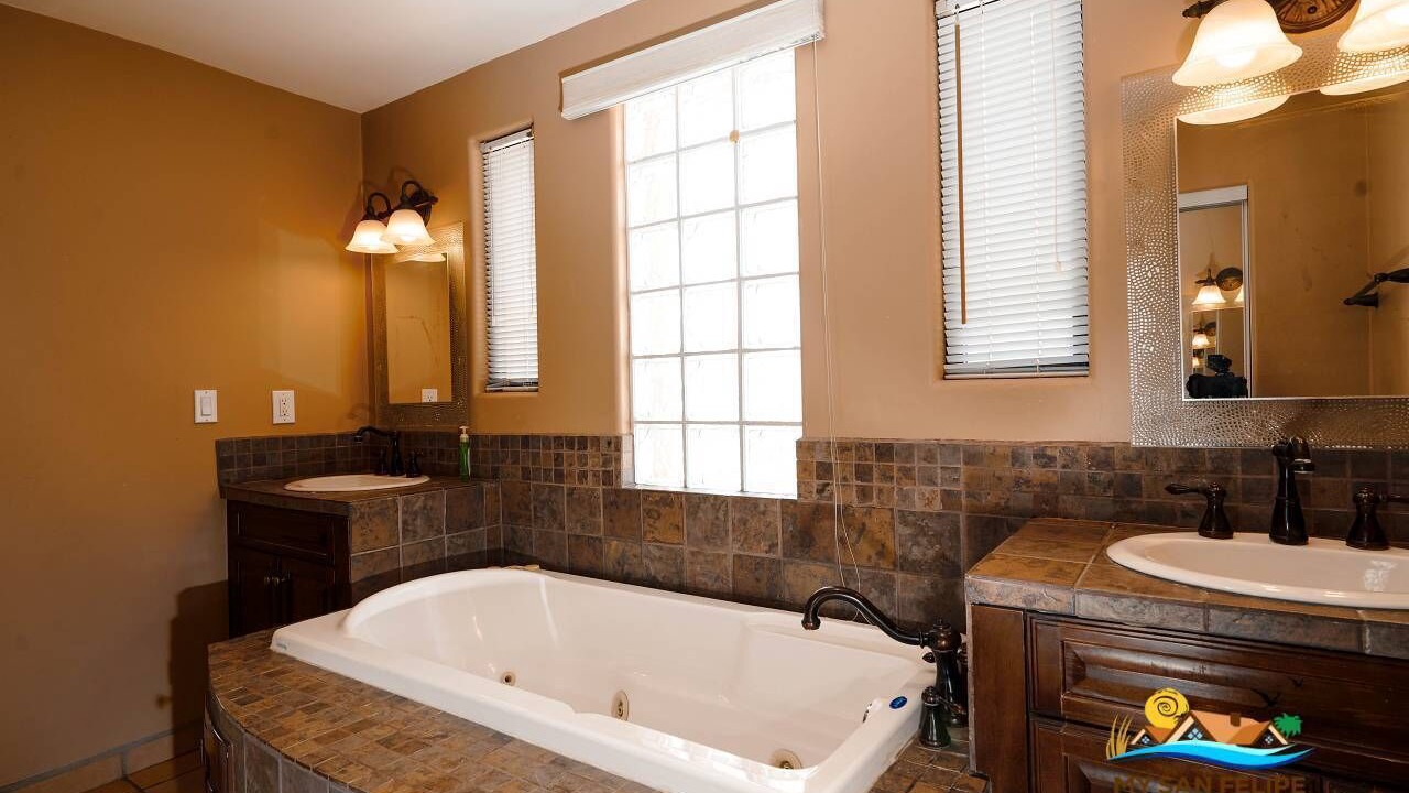 Photo of Bathroom in El Dorado Ranch