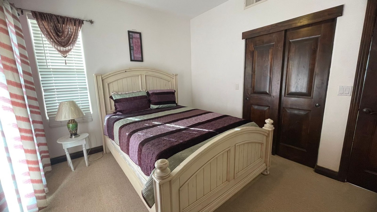Photo of Bedroom in El Dorado Ranch