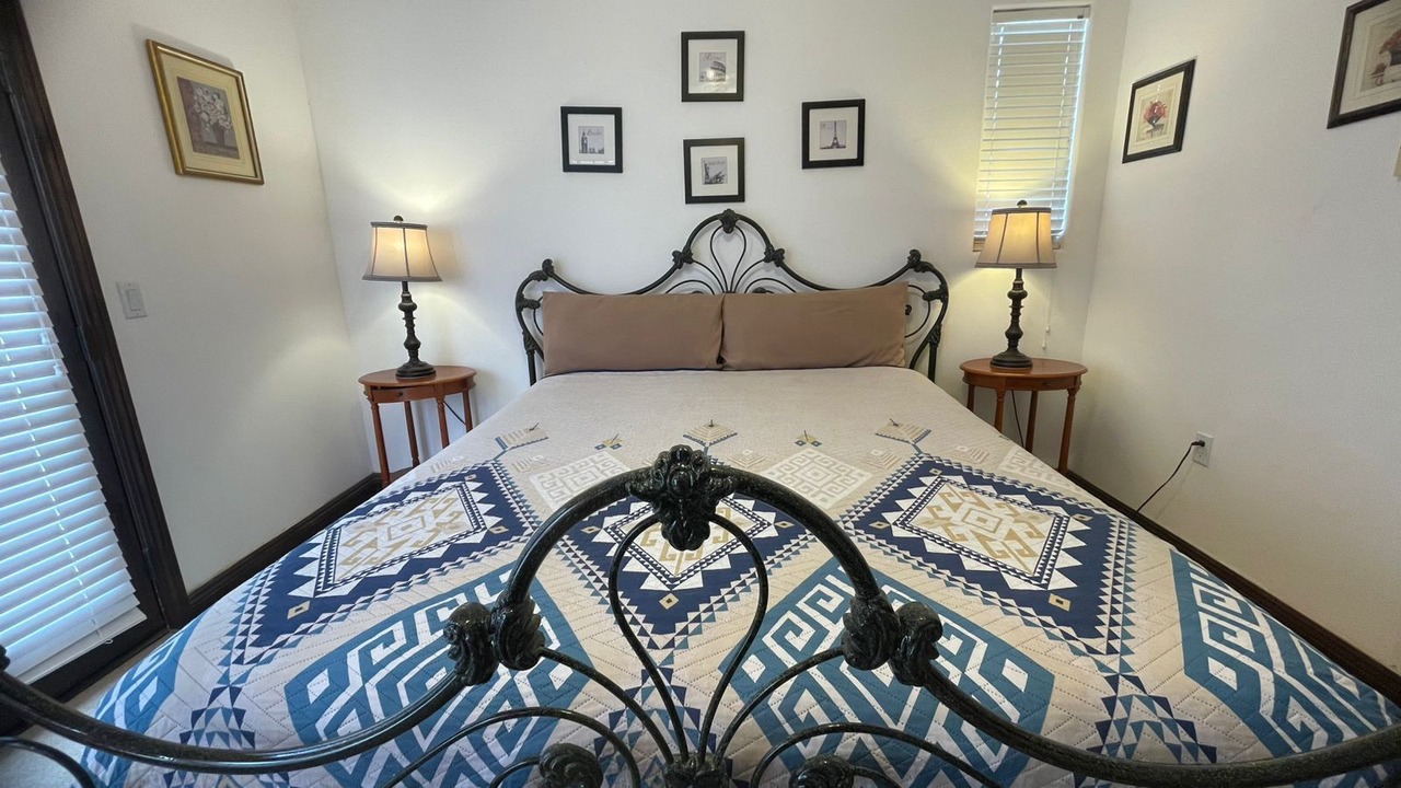 Photo of Bedroom in El Dorado Ranch