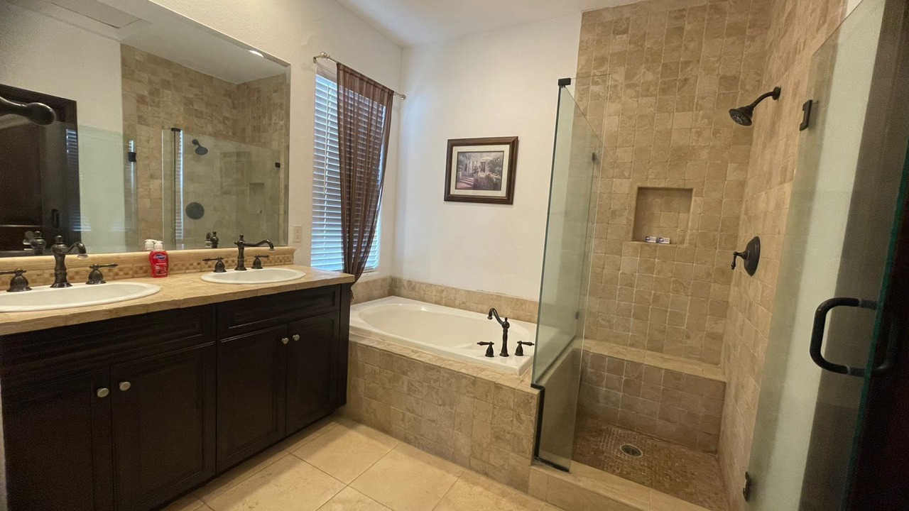 Photo of Bathroom in El Dorado Ranch