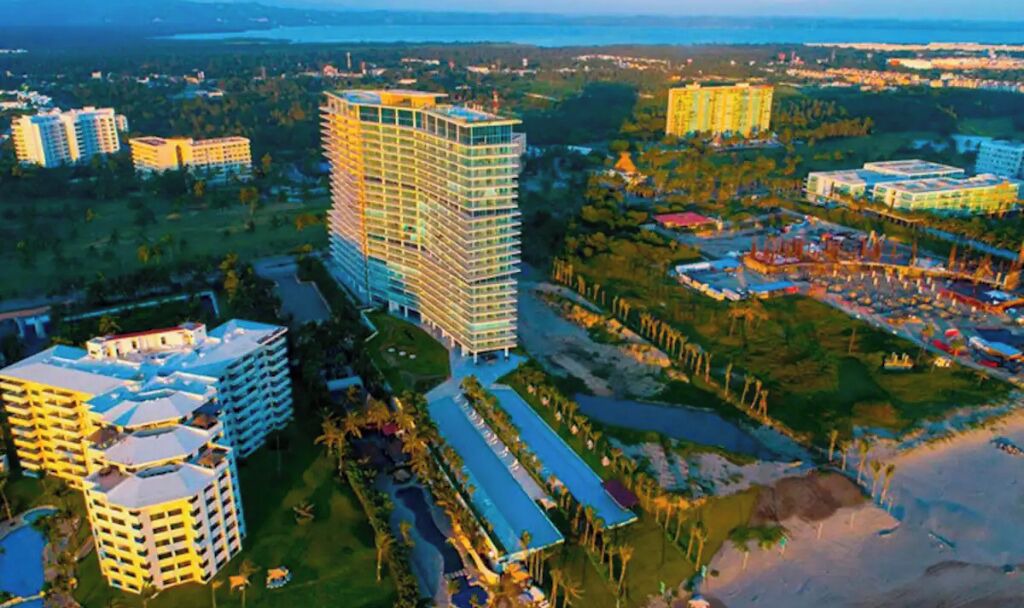 Photo of Outdoor in Diamante
