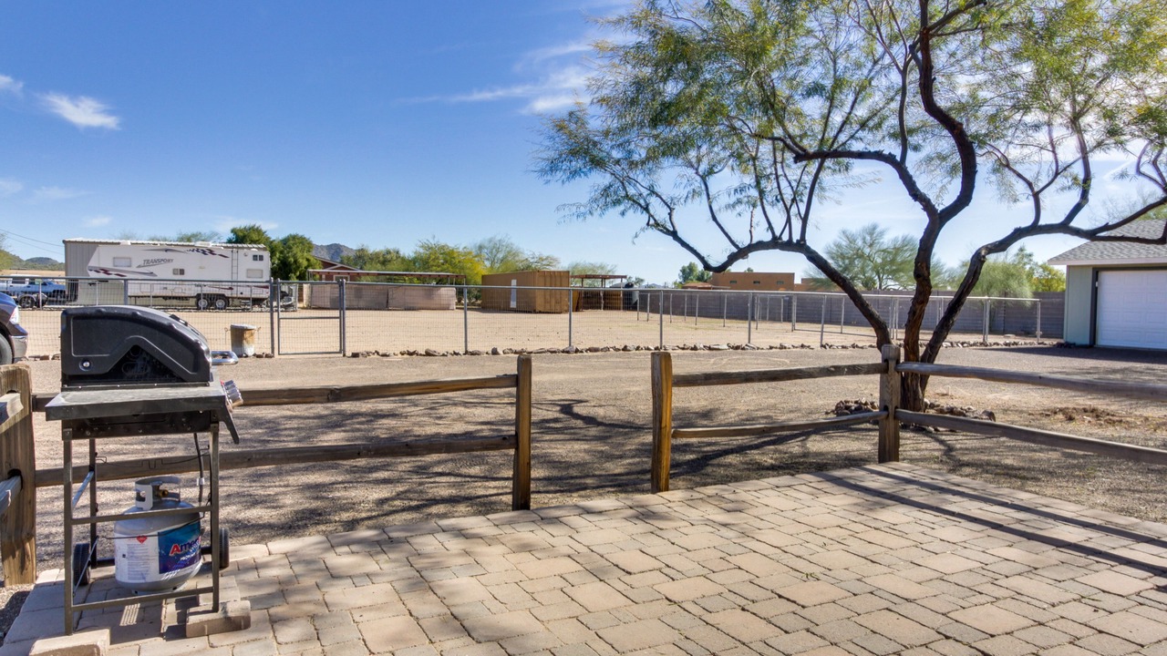 Photo of Others in Desert Hills