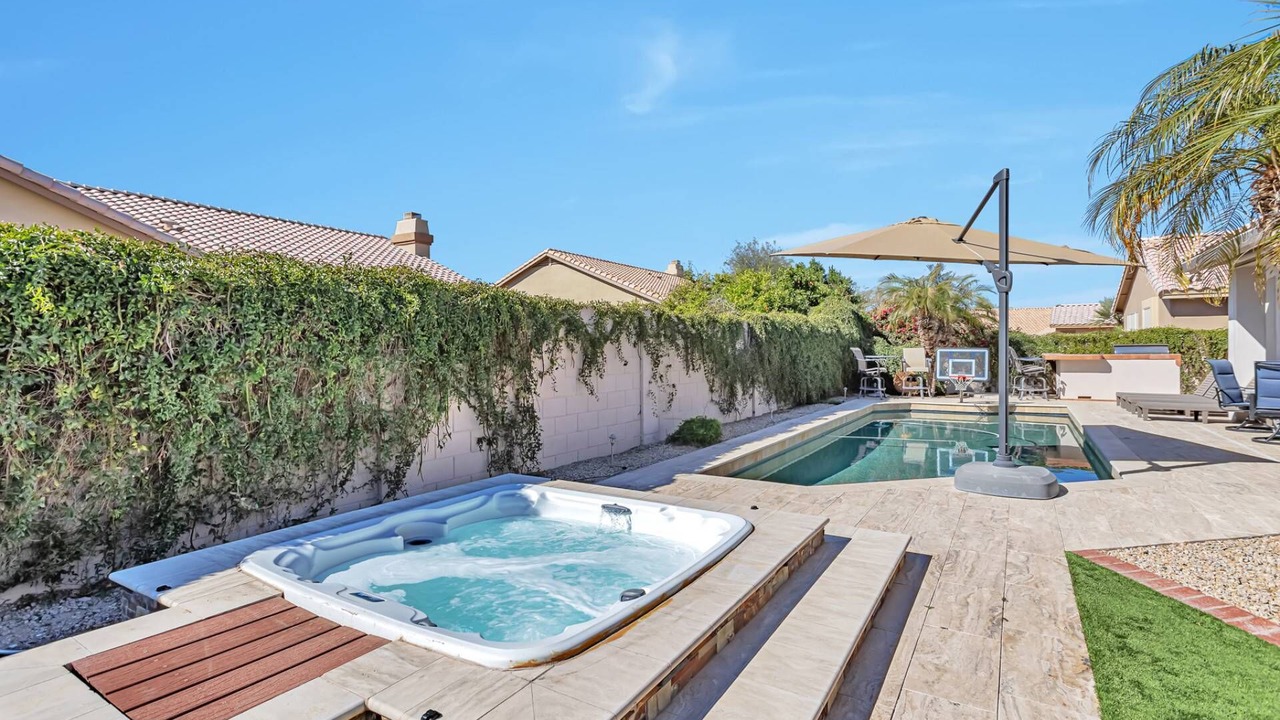 Photo of Outdoor in Palm Valley