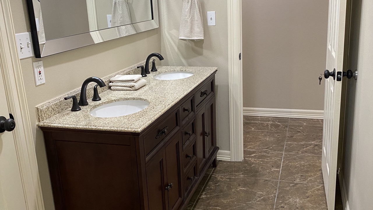 Photo of Bathroom in Brownsville
