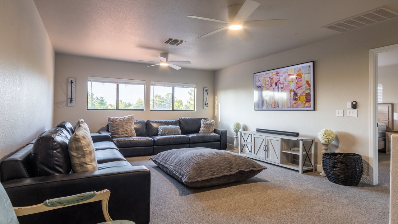 Photo of Livingroom in Alta Vista Estates