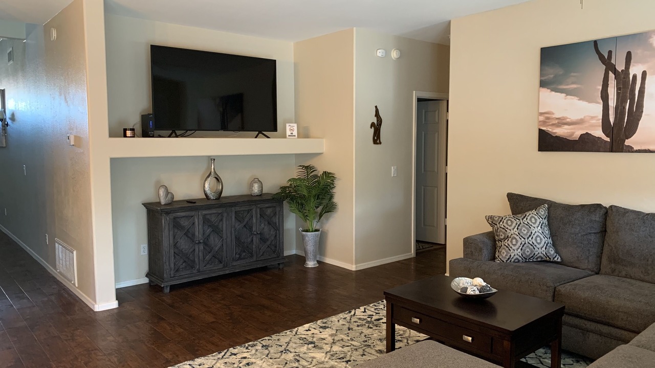 Photo of Livingroom in Estrella Mountain Ranch