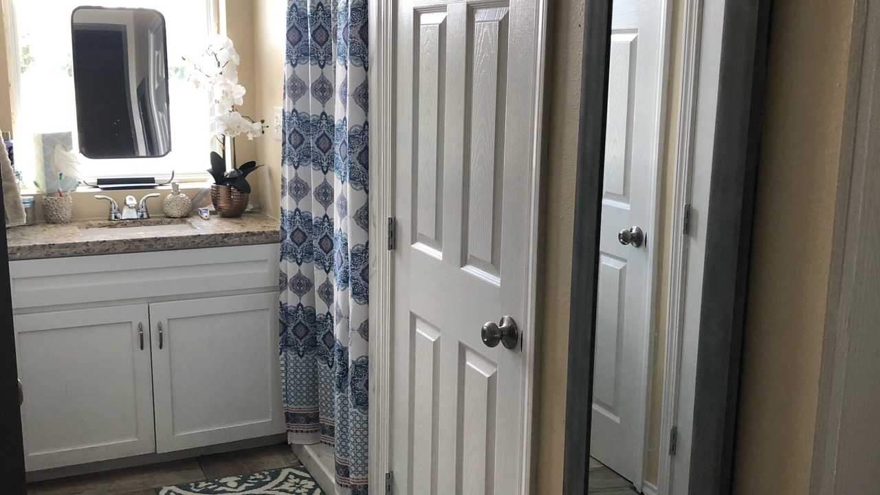 Photo of Bathroom in Mercedes