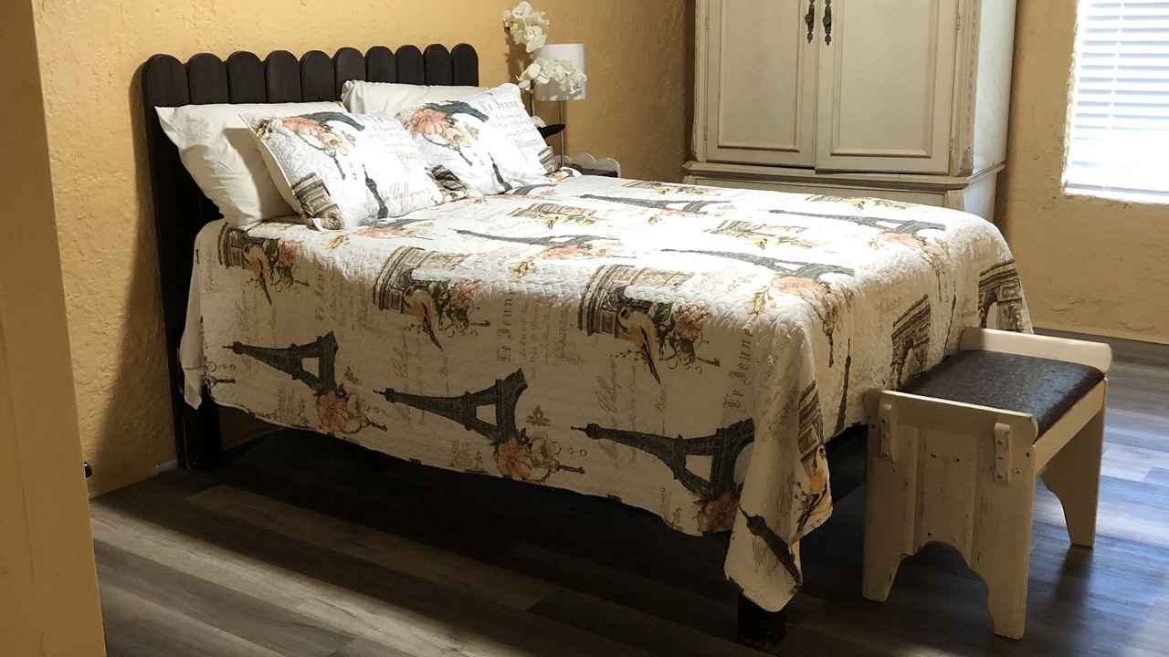Photo of Bedroom in Mercedes